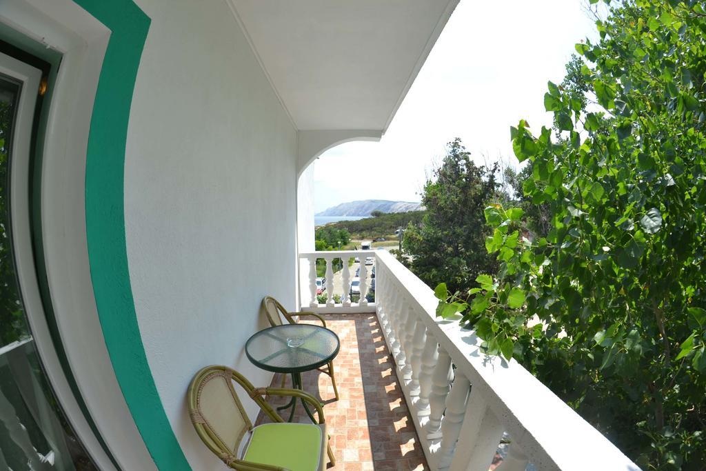 Apartmani Jenny I Tania Лопар Экстерьер фото