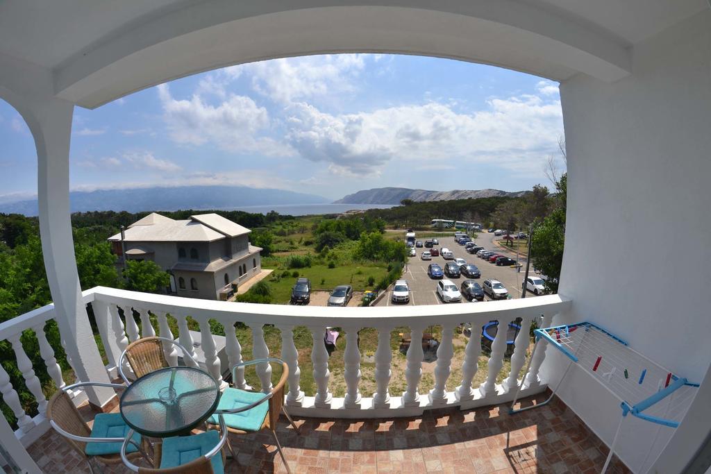 Apartmani Jenny I Tania Лопар Экстерьер фото